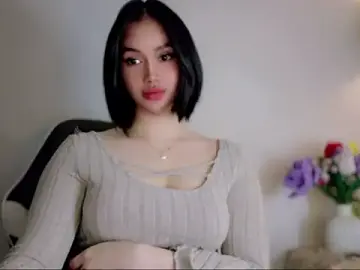 Stripchat Sex Cam of Anna_HollyDoll