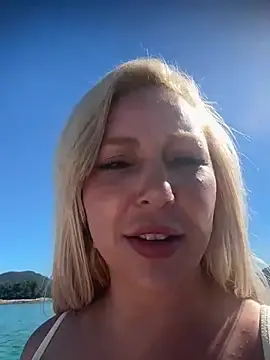 Stripchat Adult Video Chat of Juuhschmitt