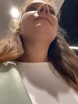 Stripchat Watch Live Sex Cams of Holy_Tereza