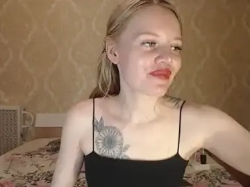 Stripchat Adult Video Chat of Kitkaat00