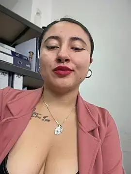 Stripchat Adult Video Chat of _Sarah-Office1