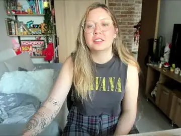 Stripchat Live Sex Cam of Darling_XXX