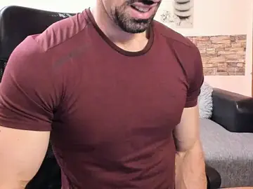 Stripchat Free Live Porn of HotHunkTrainer