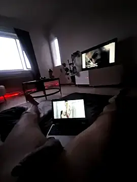 Stripchat Free Porn Cam of Tommyzzzzzz