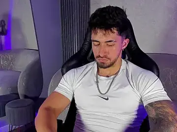 Stripchat Free Live Porn of Brad_Summer