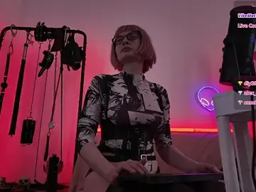 Stripchat Adult Webcam of CyberXGoddess