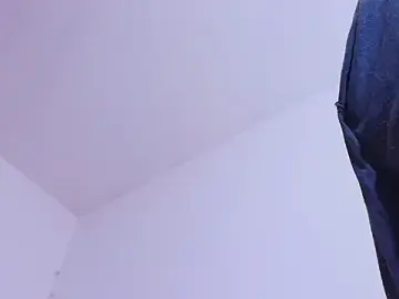 Stripchat Sex Cam of KaelMoreau