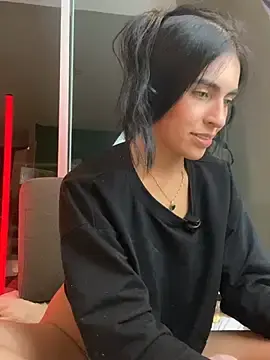 Stripchat Nude Webcam of DaphneUwu