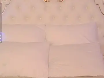 Stripchat Free Porn Cam of LisaDeviss