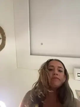 Stripchat Watch Live Sex Cams of baadievino