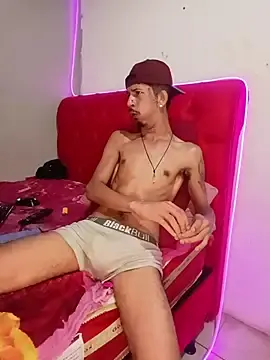 Stripchat Watch Live Sex Cams of theyllorwillian
