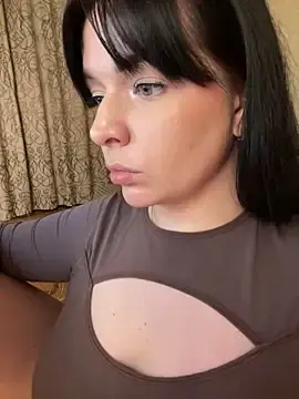 Stripchat Adult Webcam of Poly_Nick