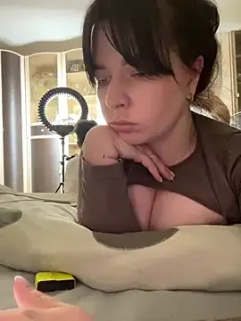 Stripchat Live Sex Cam of Poly_Nick
