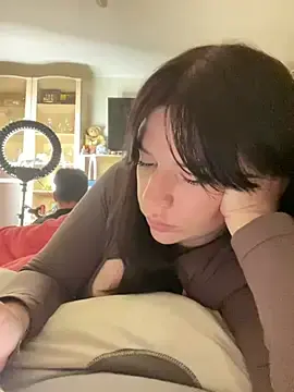 Stripchat Free Porn Cam of Poly_Nick