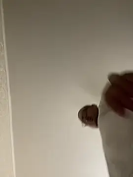 Stripchat Sex Cam of Poly_Nick