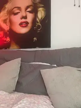 Stripchat Free Live Porn of viktoria_davis_