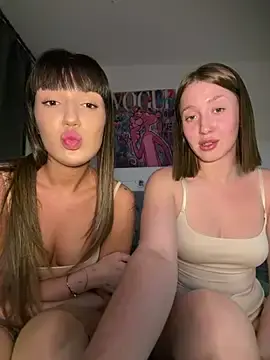 Stripchat Live Sex Cam of Sophie_Avory