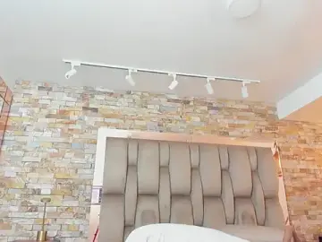 Stripchat Free Porn Cam of karla_dunn