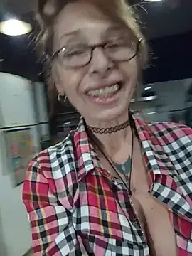Stripchat Live Sex of FrozenWaffle