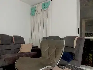 Stripchat Watch Live Sex Cams of davis_alx1