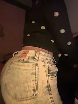 Stripchat Live Sex Cam of zahra_Jalid
