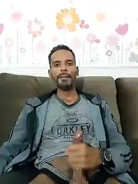 Stripchat Free Porn Cam of BlackAlphaPrime