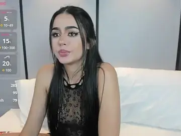 Stripchat Watch Live Sex Cams of elara_bloom_