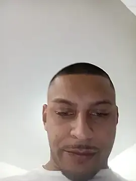 Stripchat Best live sex cam show of emrehliug12