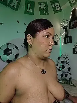 Stripchat Live Sex of Capricornio_