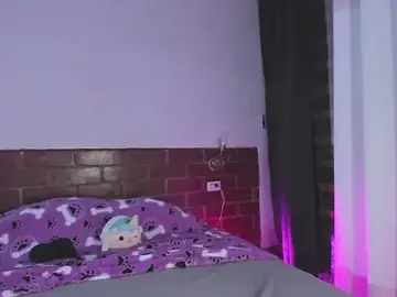 Stripchat Live Sex Cam of AdammClark1