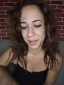 Stripchat Best live sex cam show of HotGinger66