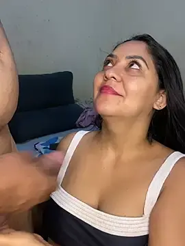 Stripchat Live Sex Cam of mayemarc