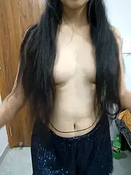 Stripchat Sex Cam of Your_Noor77