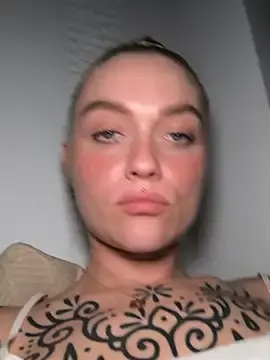 Stripchat Live Sex Cam of Goldi159