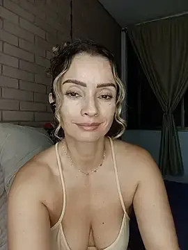 Stripchat Private Sex Chat of Loly_Horny