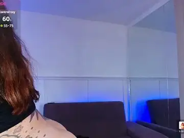 Stripchat Live Sex Cam of Ela_Doll_