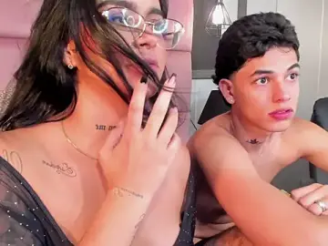 Stripchat Nude Webcam of Tylor_and_tom