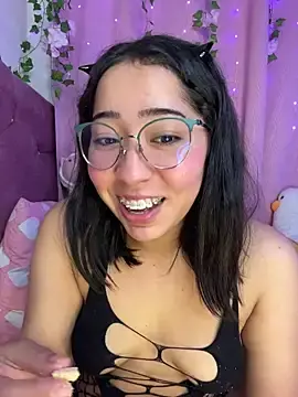 Stripchat Free Live Porn of anni_ross
