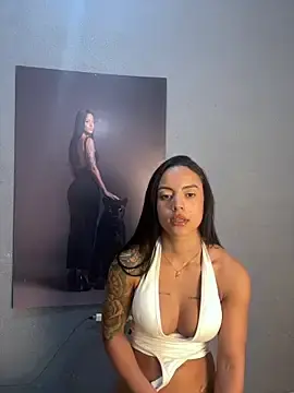 Stripchat Sex Cam of Elamesmamorena