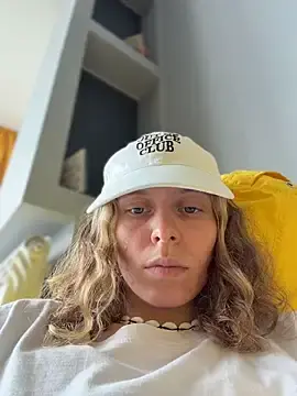 Stripchat Live Porn of RinaMood