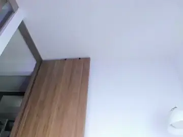Stripchat Sex Cam of my_lovely_mia
