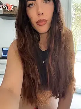 Stripchat Free Porn Cam of Eyline