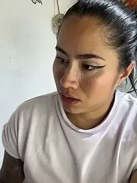 Stripchat Live Sex Cam of Sweet__Nurse1