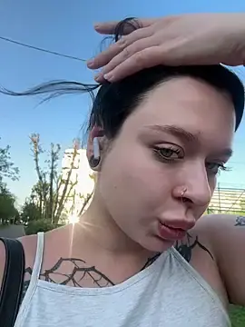 Stripchat Adult Webcams of AlishaOfThorns