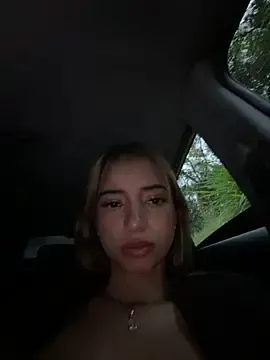 Stripchat Free Porn Cam of belaa_1