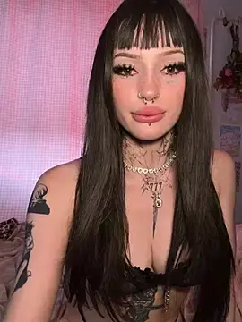 Stripchat Nude Webcam of madelinexx