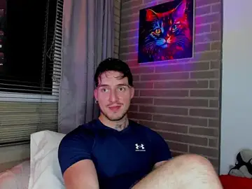Stripchat Sex Cam of liam_oficial02