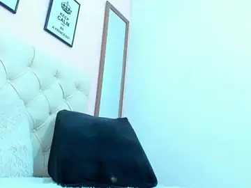Stripchat Live Sex Cam of OliviaBurning