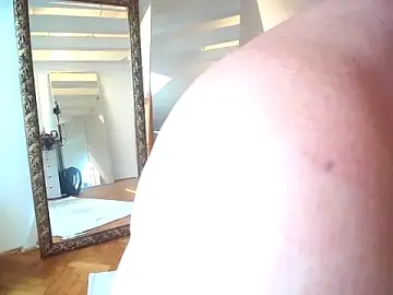 Stripchat Live Sex of tobi_jerker