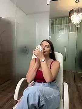 Stripchat Adult Webcams of ClaraaJoy